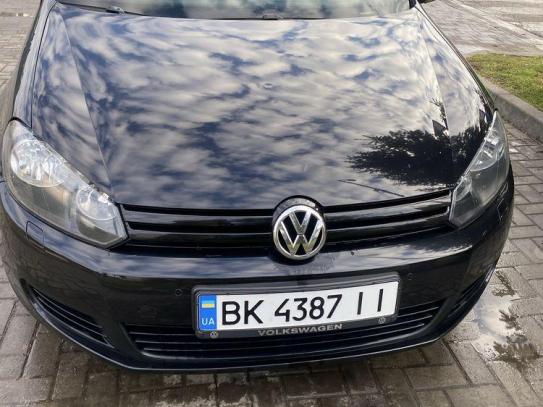 Volkswagen Golf 2011р. у розстрочку