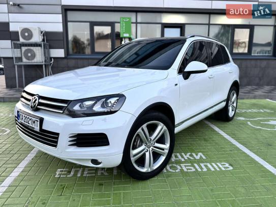 Volkswagen Touareg                         2012г. в рассрочку