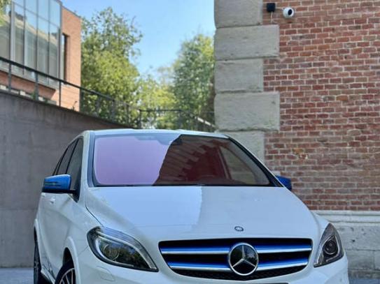 Mercedes-benz B 250e 2016г. в рассрочку