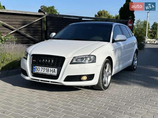 Audi A3                              2009г. в рассрочку