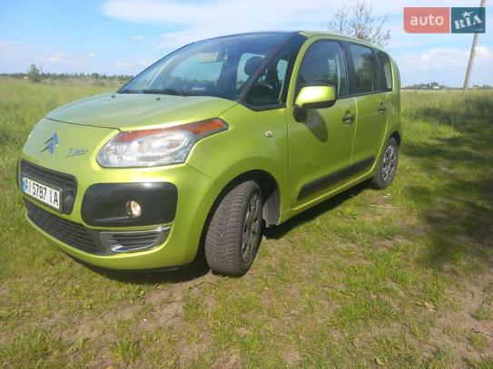 Citroen C3 picasso                      2012г. в рассрочку