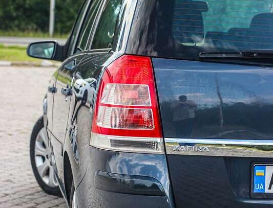 Opel Zafira 2008 in Raten