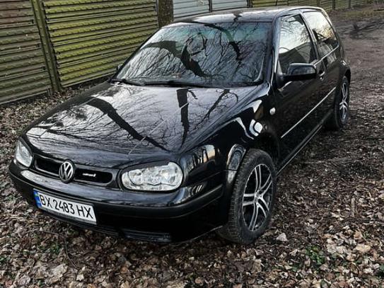 Volkswagen Golf                            2000г. в рассрочку