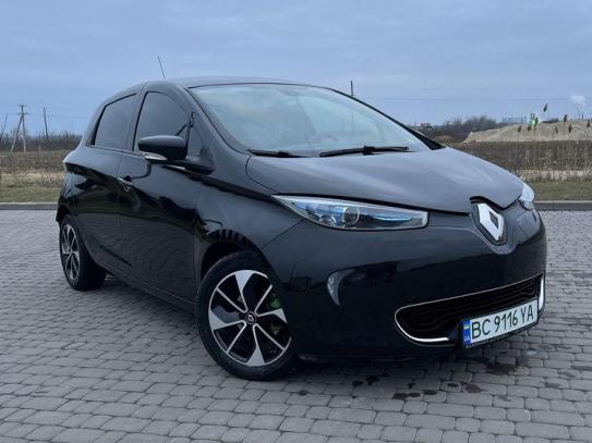 Renault Zoe                             2018г. в рассрочку