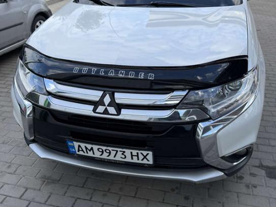 Mitsubishi Outlander                       2018г. в рассрочку