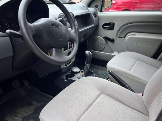 Dacia Logan
                           2007г. в рассрочку