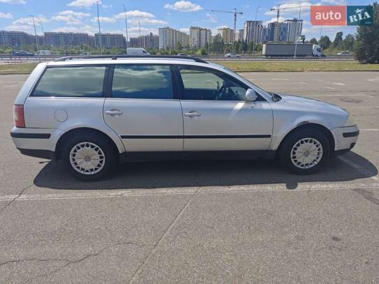 Volkswagen Passat                          2004г. в рассрочку