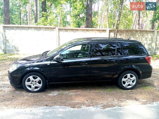 Opel Astra                           2006г. в рассрочку