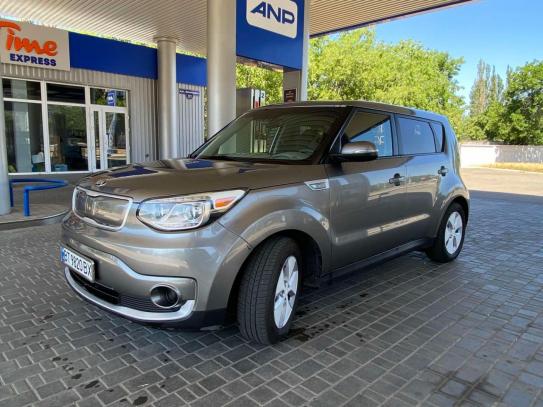Kia Soul                            2015г. в рассрочку