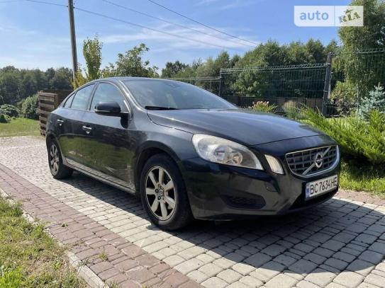 Volvo S60 2013г. в рассрочку