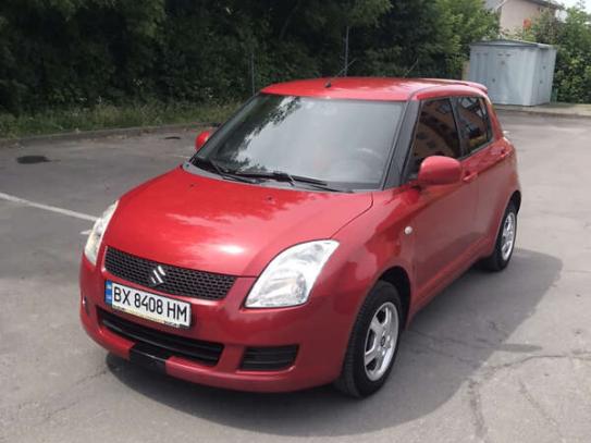 Suzuki Swift                           2010г. в рассрочку