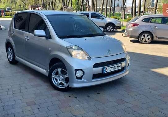 Daihatsu Sirion                          2007г. в рассрочку
