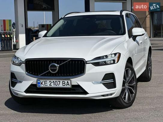 Volvo Xc60
                            2022г. в рассрочку