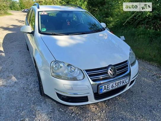 Volkswagen Golf 2007г. в рассрочку