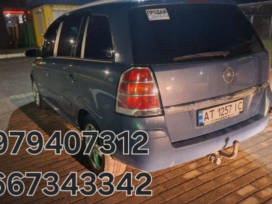 Opel Zafira
                          2007г. в рассрочку