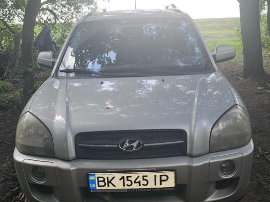Hyundai Tucson                          2006г. в рассрочку