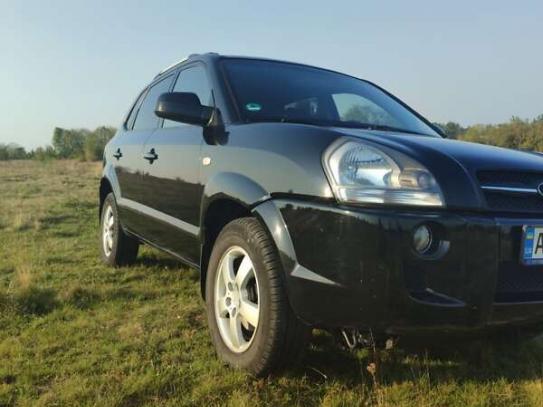 Hyundai Tucson 2007г. в рассрочку