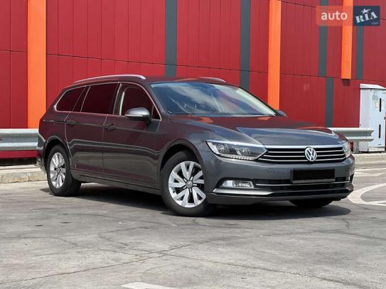 Volkswagen Passat 2015г. в рассрочку