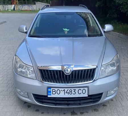 Skoda Octavia
                         2009г. в рассрочку