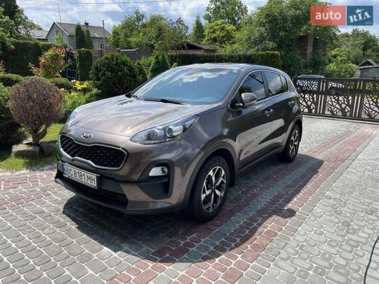 Kia Sportage
                        2021г. в рассрочку