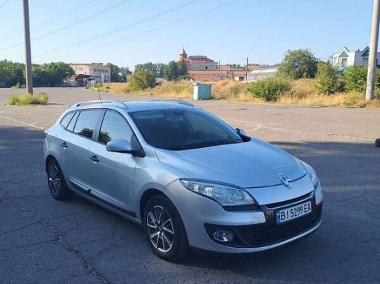 Renault Megane
                          2012г. в рассрочку