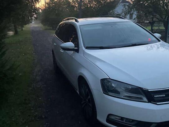 Volkswagen Passat 2011р. у розстрочку