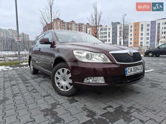 Skoda Octavia                         2012г. в рассрочку