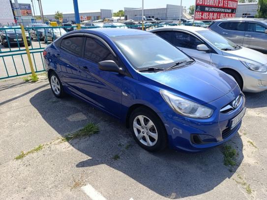 Hyundai Accent
                          2013г. в рассрочку