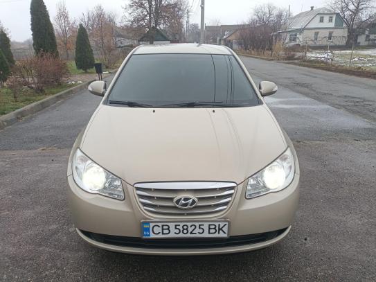 Hyundai Elantra 2010р. у розстрочку