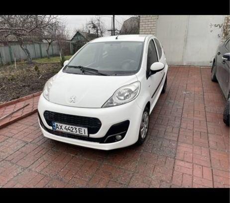 Peugeot 107
                             2013г. в рассрочку