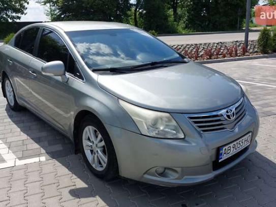 Toyota Avensis                         2011г. в рассрочку