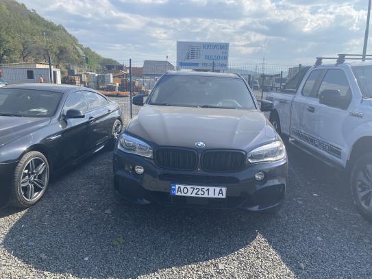 Bmw X5
                              2014г. в рассрочку