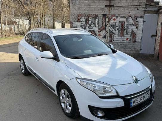 Renault Megane                          2013г. в рассрочку