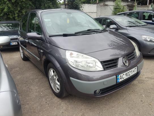 Renault Megan scenic                    2005г. в рассрочку