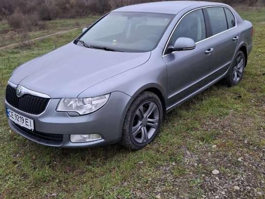 Skoda Superb 2008р. у розстрочку