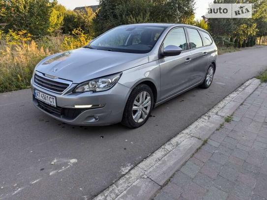 Peugeot 308 2014р. у розстрочку