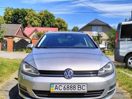 Volkswagen Golf
                            2014г. в рассрочку