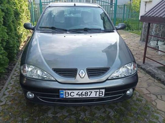 Renault Megane 2003р. у розстрочку