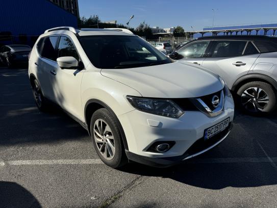 Nissan X-trail 2016р. у розстрочку