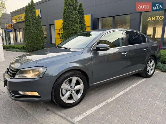 Volkswagen Passat
                          2011г. в рассрочку