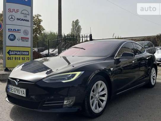 Tesla Model s 2018р. у розстрочку