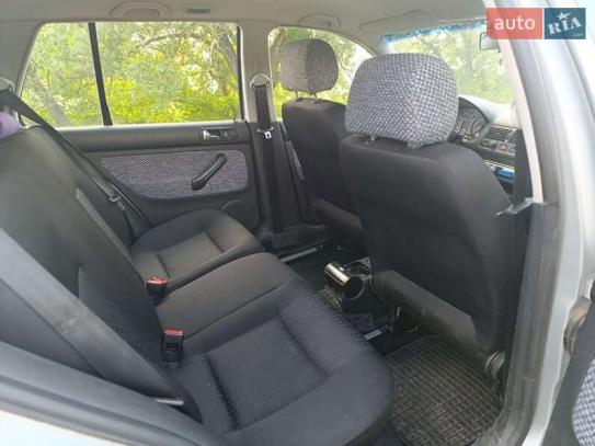 Volkswagen Golf
                            2003г. в рассрочку