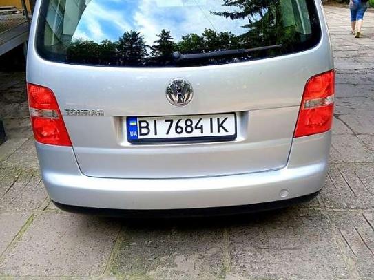 Volkswagen Touran
                          2003г. в рассрочку