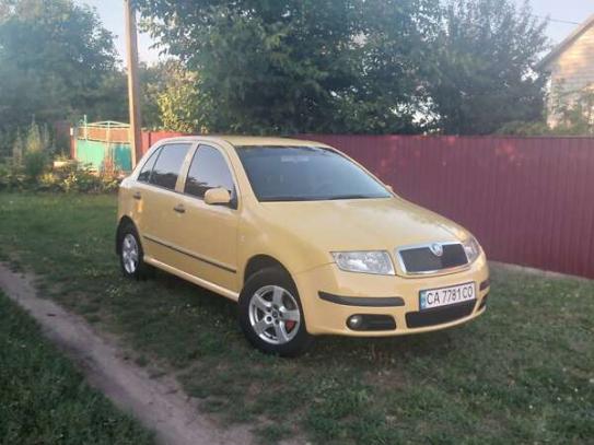 Skoda Fabia
                           2006г. в рассрочку