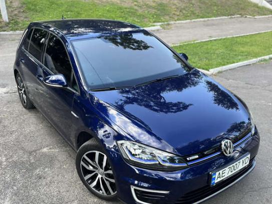 Volkswagen E-golf                          2019г. в рассрочку