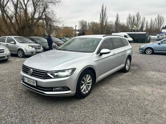 Volkswagen Passat                          2015г. в рассрочку