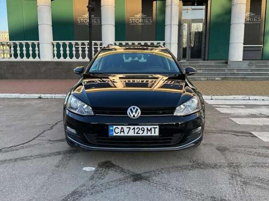 Volkswagen Golf 2016г. в рассрочку