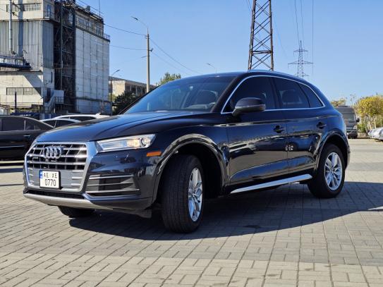 Audi Q5 2019г. в рассрочку