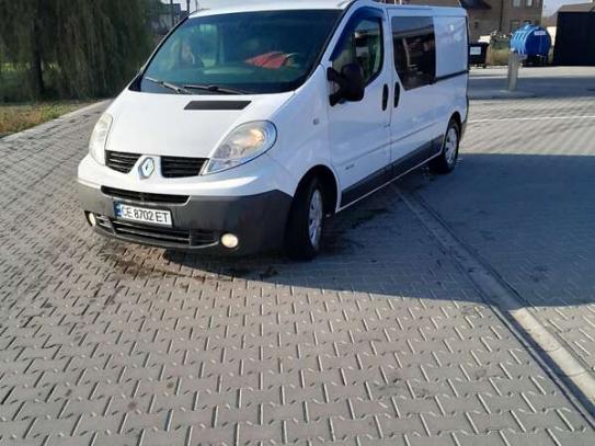 Renault Trafic                          2014г. в рассрочку