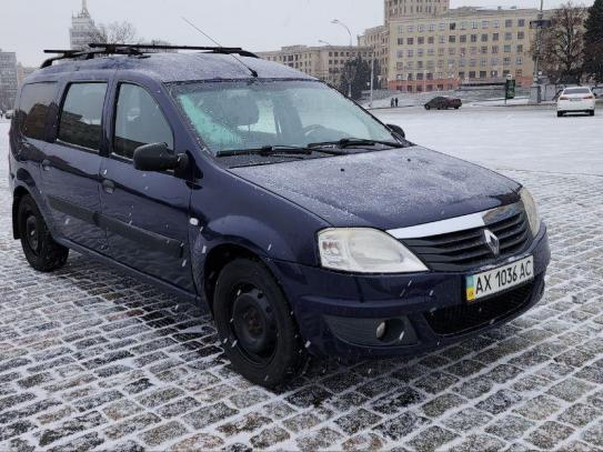 Renault Logan
                           2010г. в рассрочку